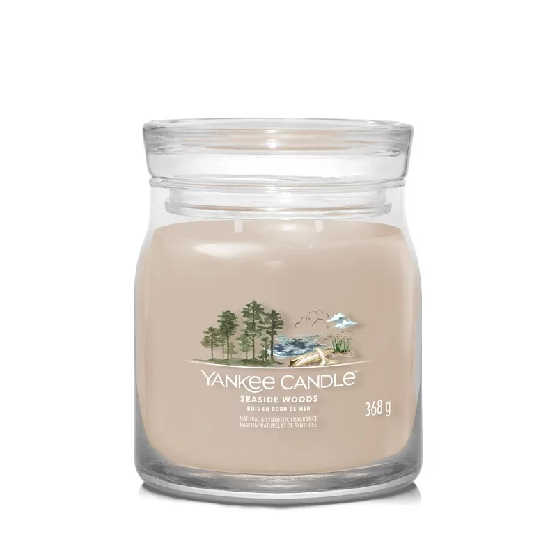 Aromatická svíčka Signature sklo střední Seaside Woods Yankee Candle - 368 g