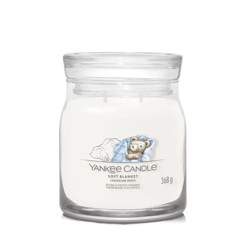 Aromatická svíčka Signature sklo střední Soft Blanket Yankee Candle - 368 g